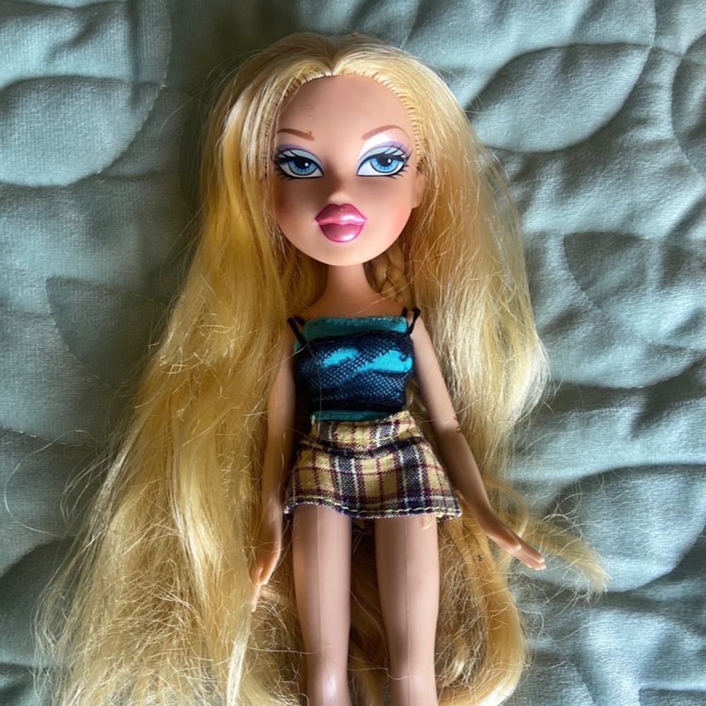 Bratz Dolls Y2K Cloe